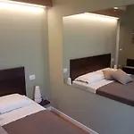 Vendégház Foresteria Lombarda La Lierna