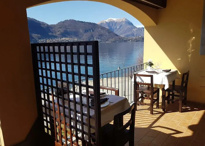 Guest house Foresteria Lombarda La Lierna