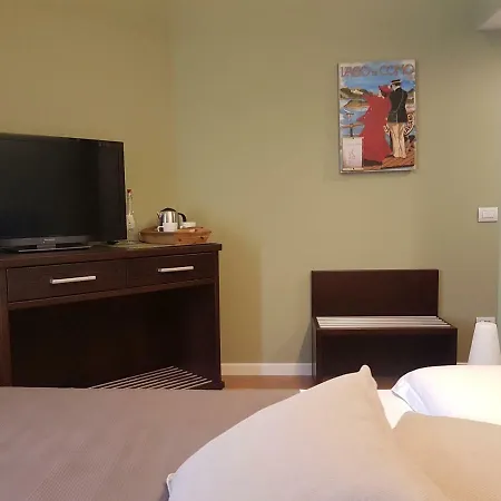 Foresteria Lombarda La 4* Lierna